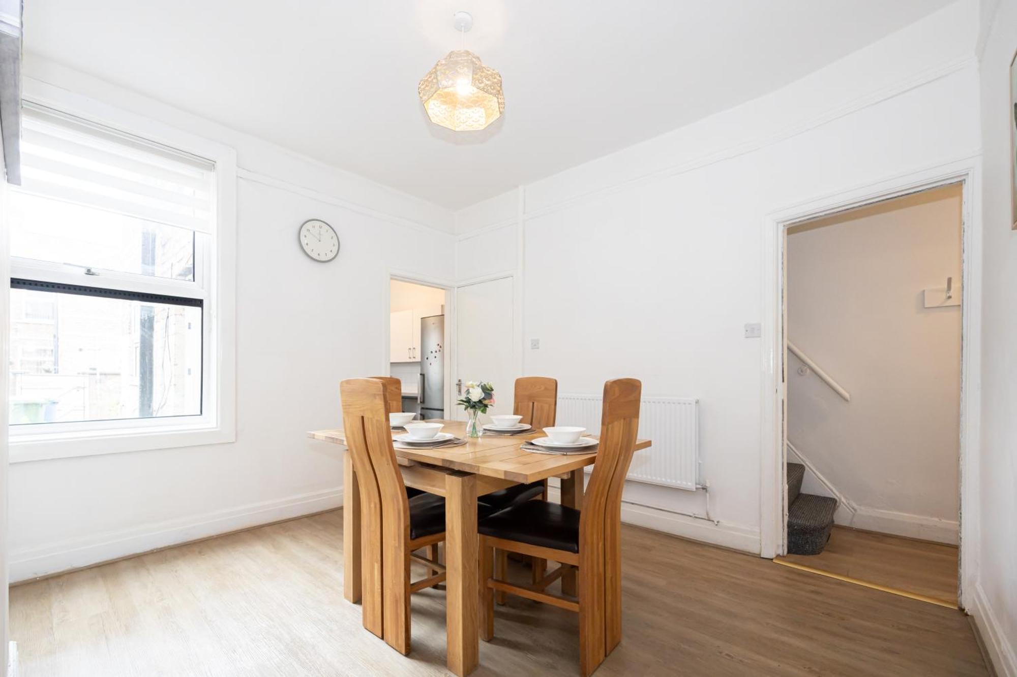 Bright & Modern 3 Bedroom Old Trafford Home Manchester Ngoại thất bức ảnh