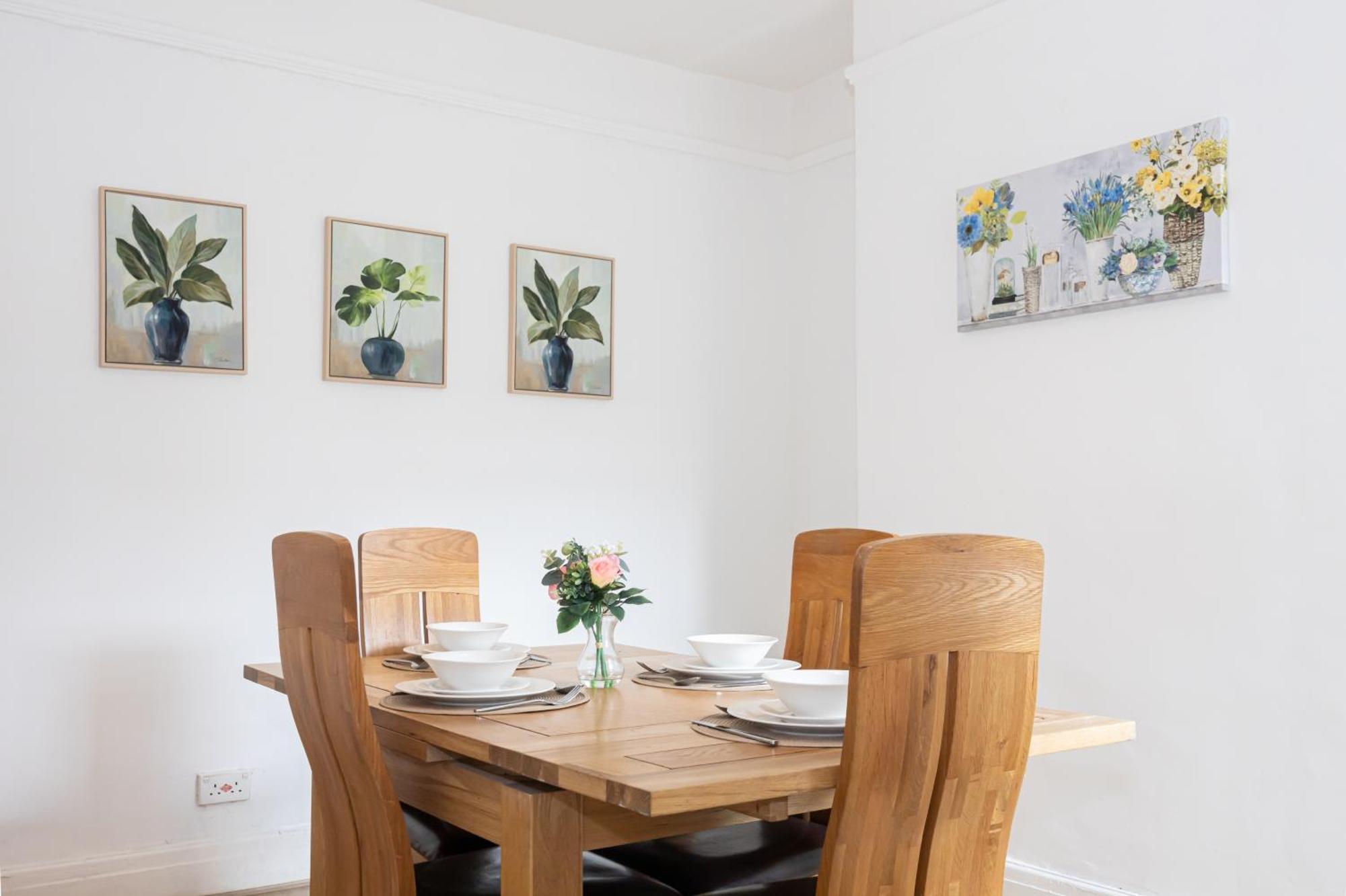 Bright & Modern 3 Bedroom Old Trafford Home Manchester Ngoại thất bức ảnh